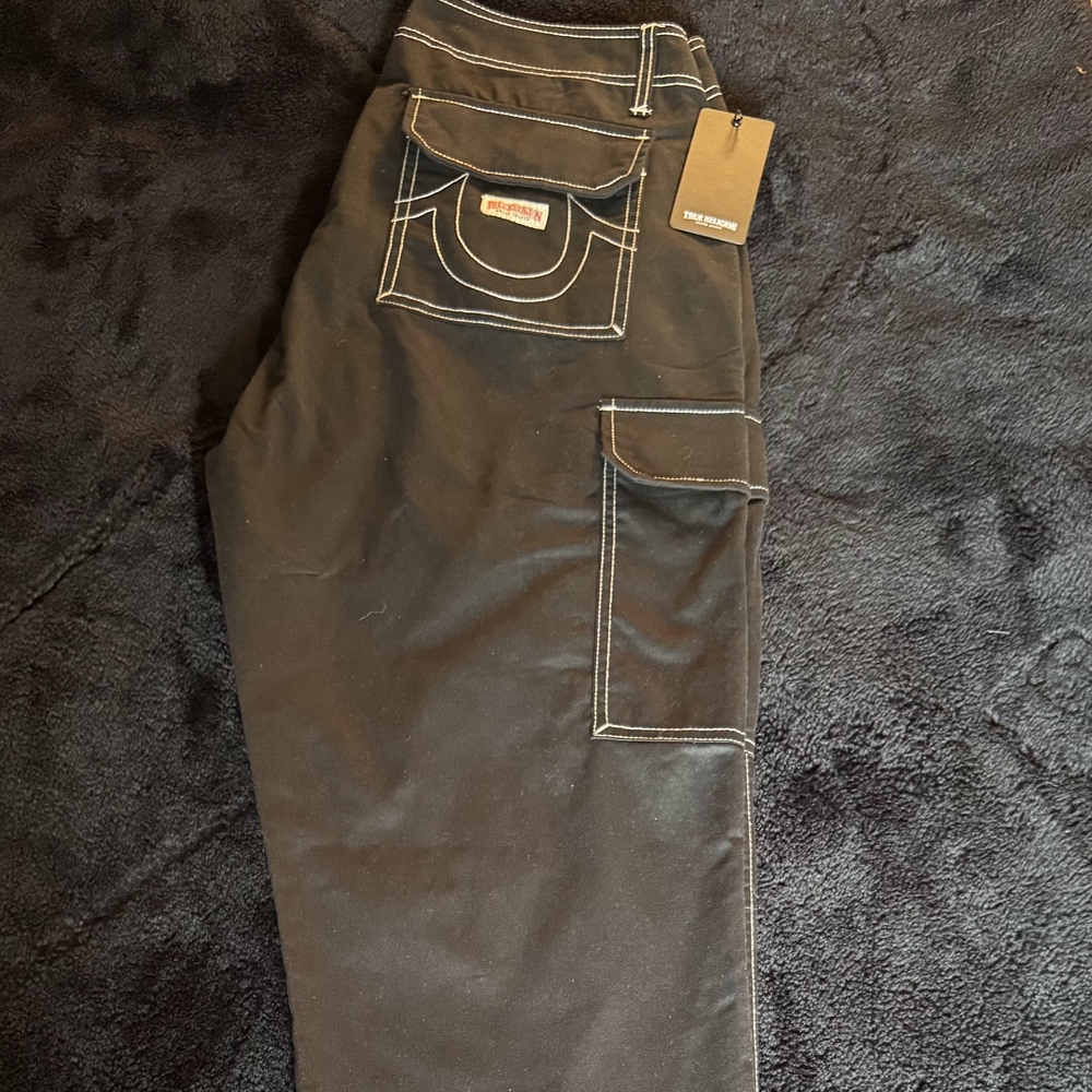 True Religion Black Jeans with White Stitching - Picture 3 of 7